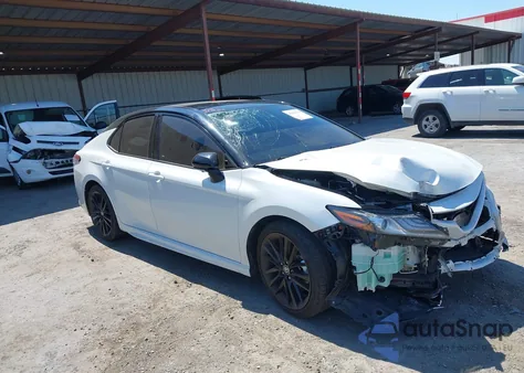2023 Toyota Camry Xse V6 z USA, uszkodzony, nr VIN 4T1KZ1AK4PU080129